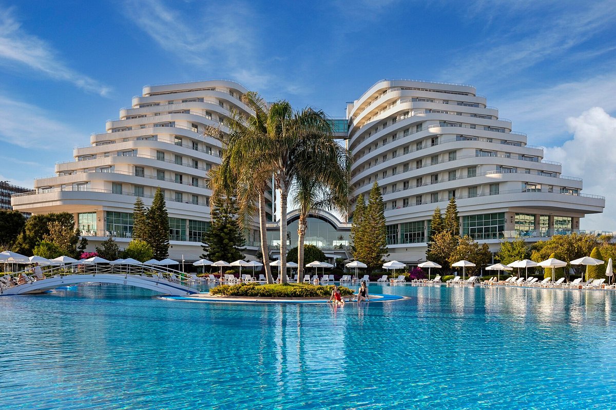miracle-resort-hotel